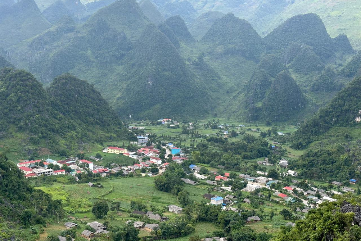 Peaceful Du Gia on the Stone Plateau